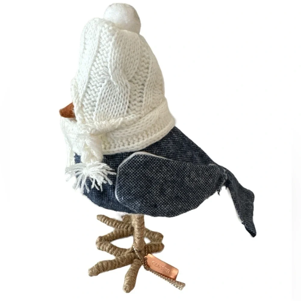 Target 2016 Clipper Felt Blue and Cream Featherly Friends Wondershop Winter Bird